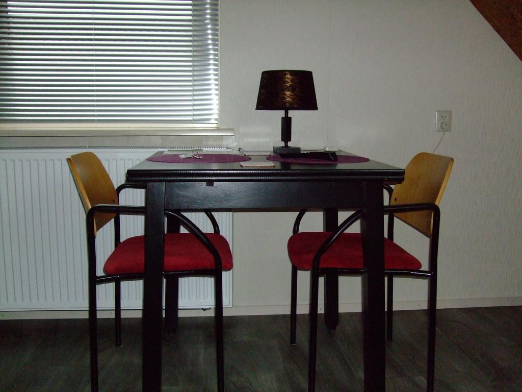 Bed and Breakfast De Pompstee Rolde Номер фото