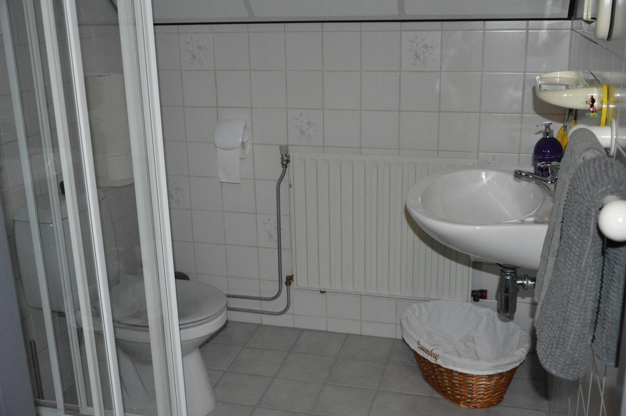 Bed and Breakfast De Pompstee Rolde Экстерьер фото